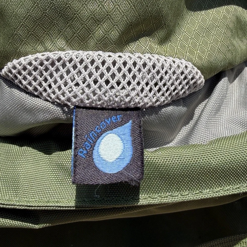 OSPREY KESTREL 48 S/M Backpack Hiking Bag w/ Rain Cover Excellent Condition